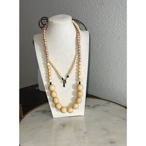 Ink & Alloy necklace beaded wood tan pink graduated marked  EUC 22”
